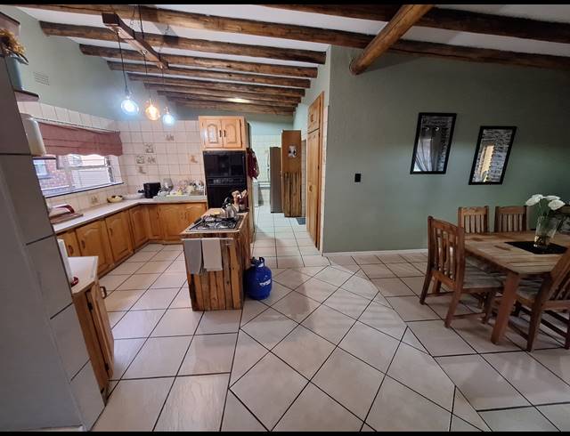 3 BEDROOM HOUSE FOR SALE IN VANDERBIJLPARK SE 7
